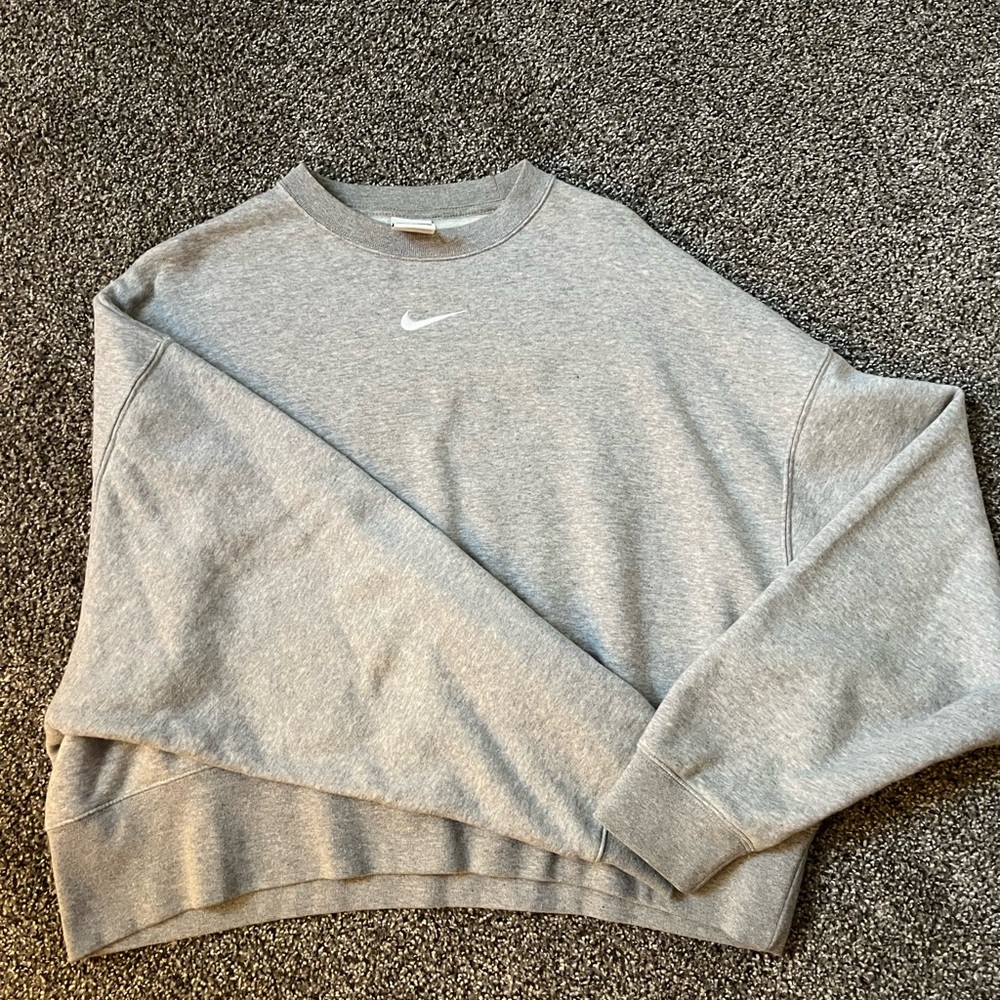 Nike Grey Cropped Crew Neck